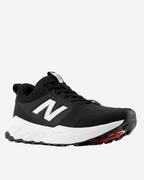 New Balance 950v4 Fresh Foam Low-Cut Field Shoe Black/White