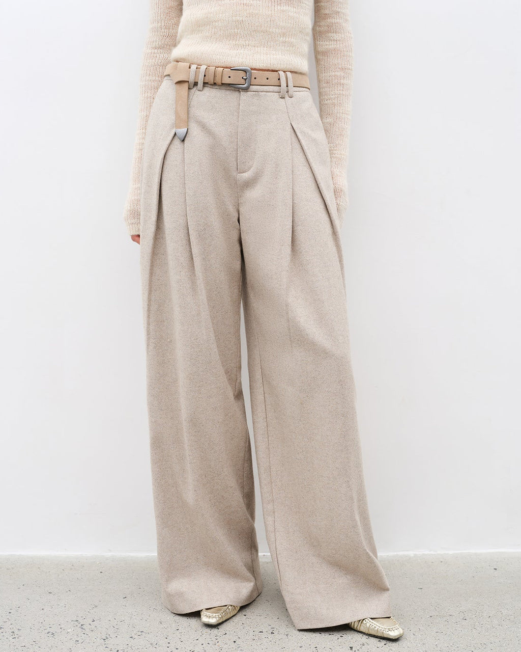 ‘City Stroll’ Relaxed Wool-Blend Double-Pleated Wide-Leg Trousers