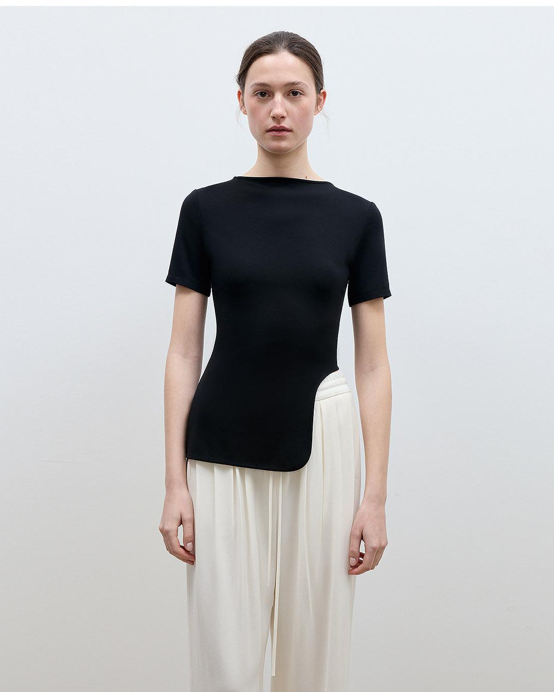 Letrans Women's Asymmetrical Hem T-Shirt ‘Architectural Principles’