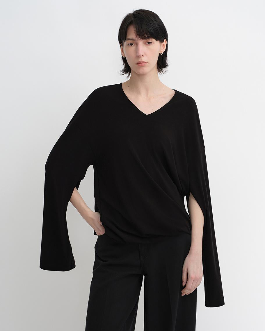 Tencel Wool V-Neck Two-Wear Elastic Hem T-Shirt