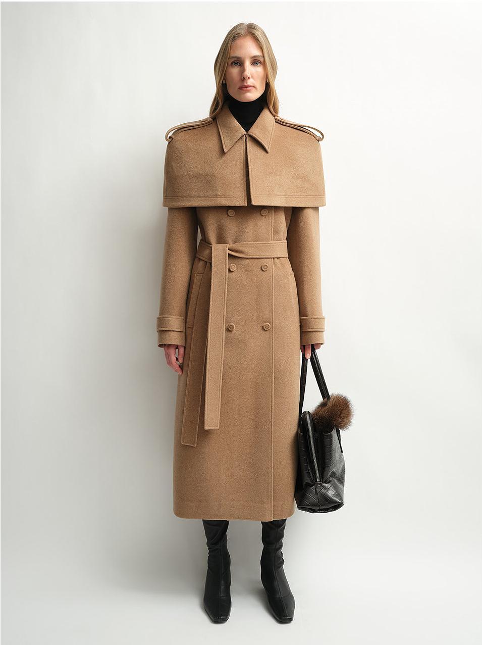 Alpaca Wool Coat with Detachable Cape ‘Elegant Silhouette’