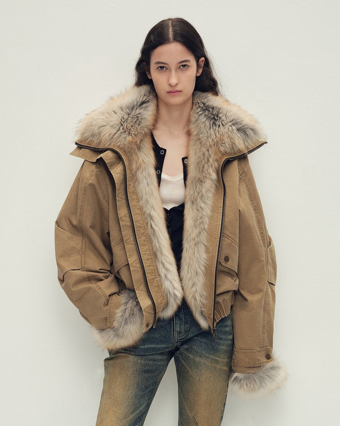 Cropped Fur Parka with Raccoon Fur Trim & Goose Down | Multi-Pocket Utility Style ‘Nordic Woods’