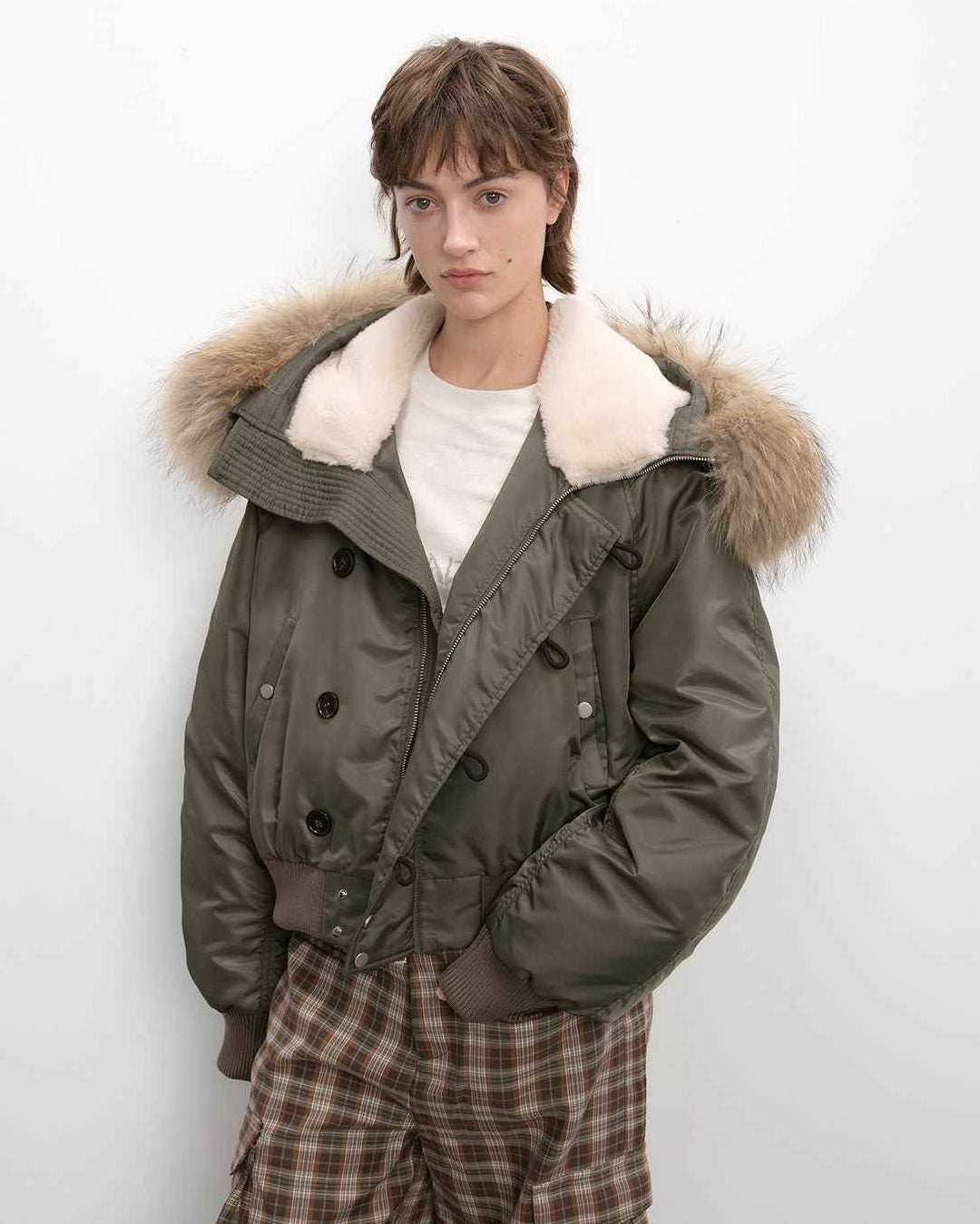 Fireladyfur Warm Short Jacket with a Large Fur Hood and Raccoon Fur 'Cool and Sharp'