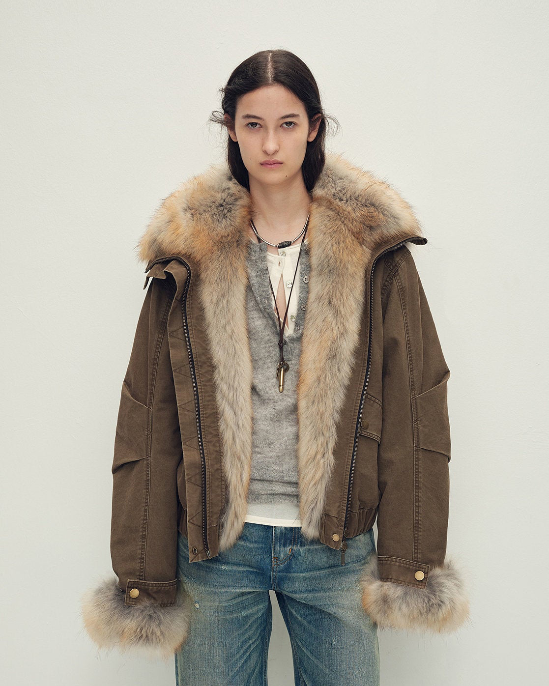 Cropped Fur Parka with Raccoon Fur Trim & Goose Down | Multi-Pocket Utility Style ‘Nordic Woods’