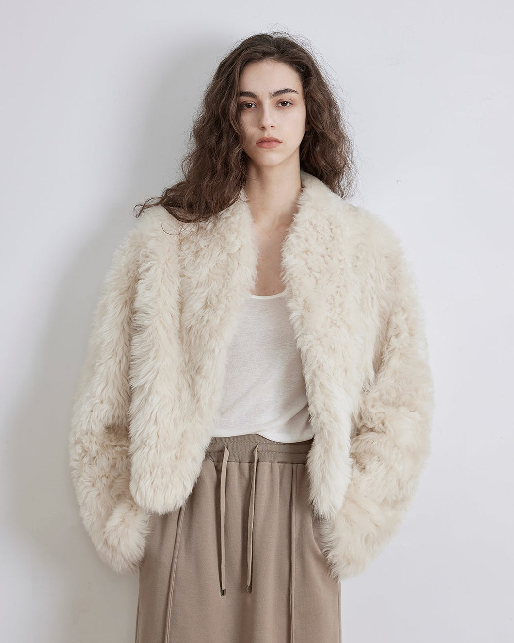 Sea of Love Accompaniment Casual Stand-Up Collar Tuscan Sheepskin