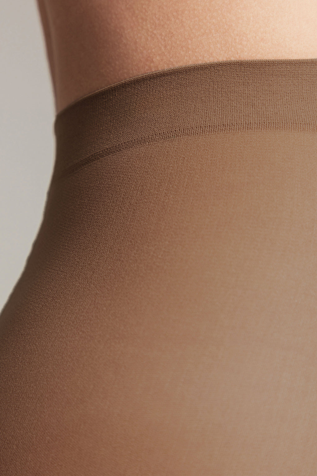 Conte Solo Tights 70 Den | Reinforced Torso