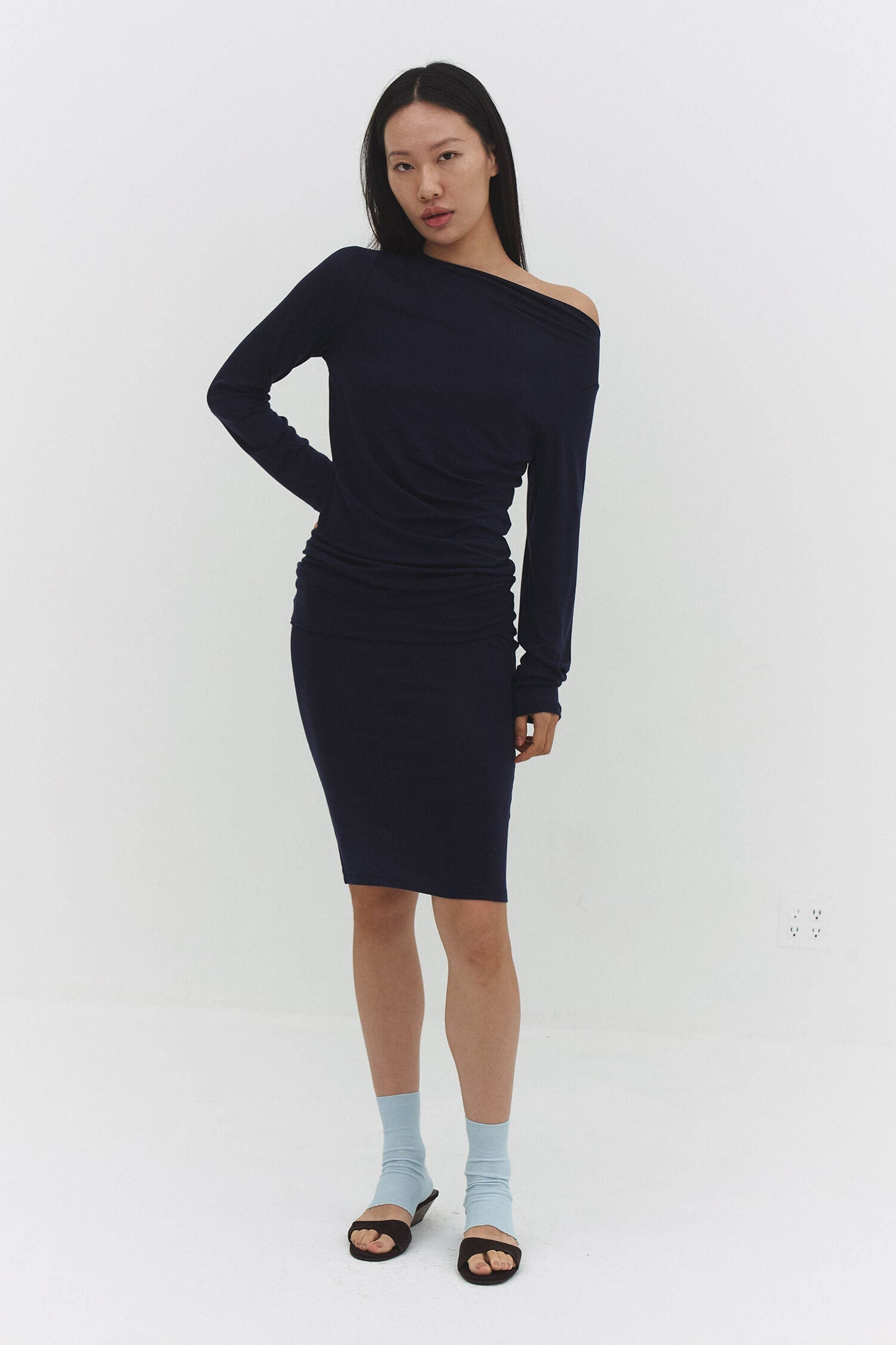 NARAE Long Sleeve Top in Navy