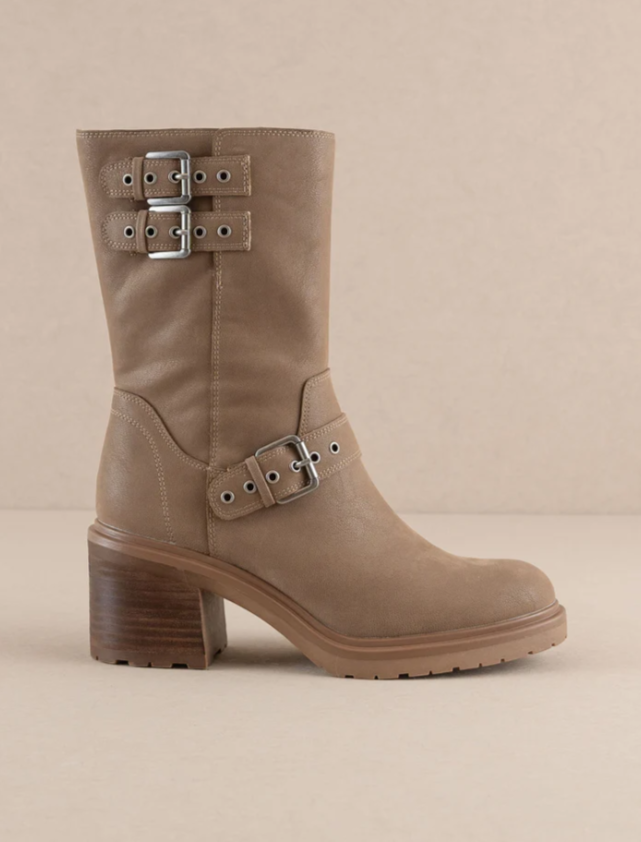 Rider Boots with Buckles in Taupe