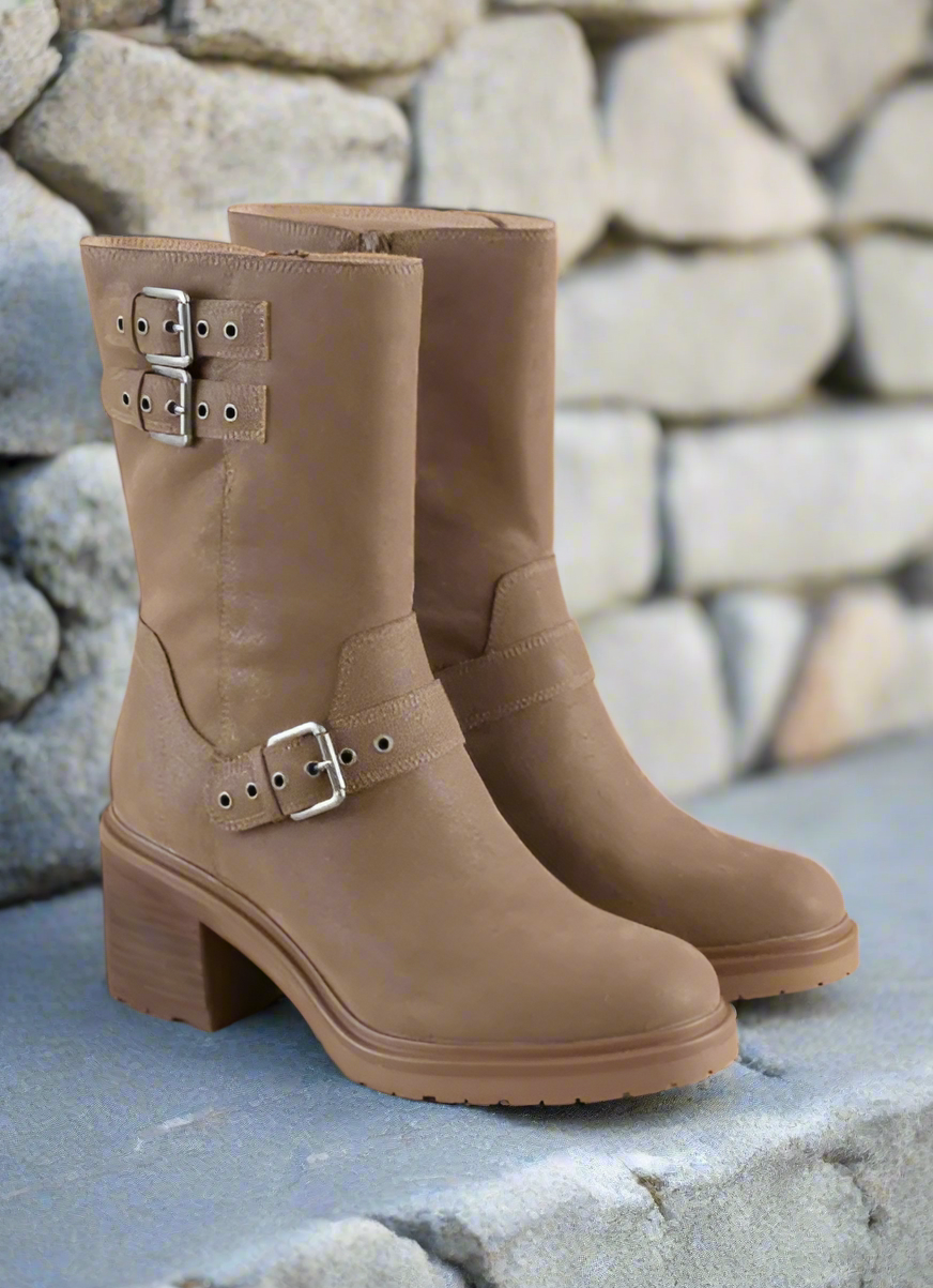 Rider Boots with Buckles in Taupe