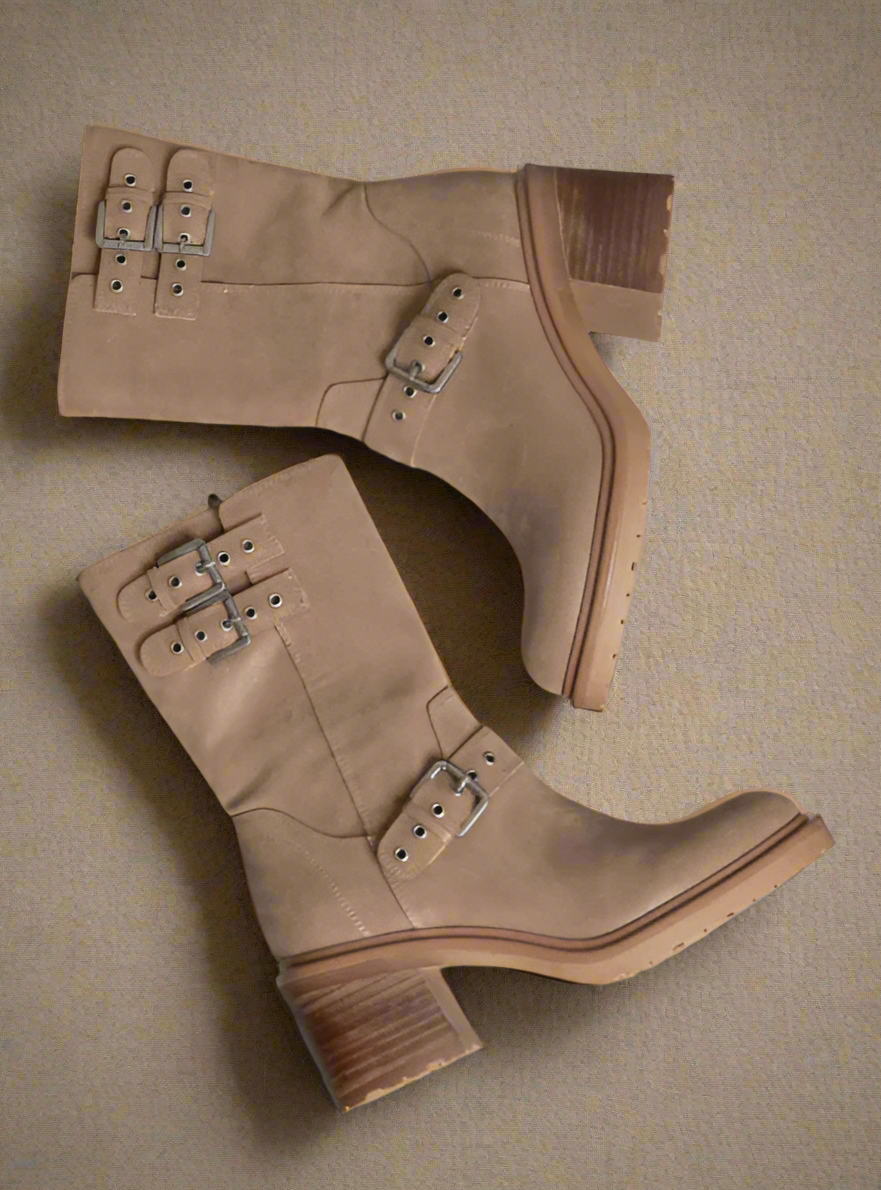 Rider Boots with Buckles in Taupe