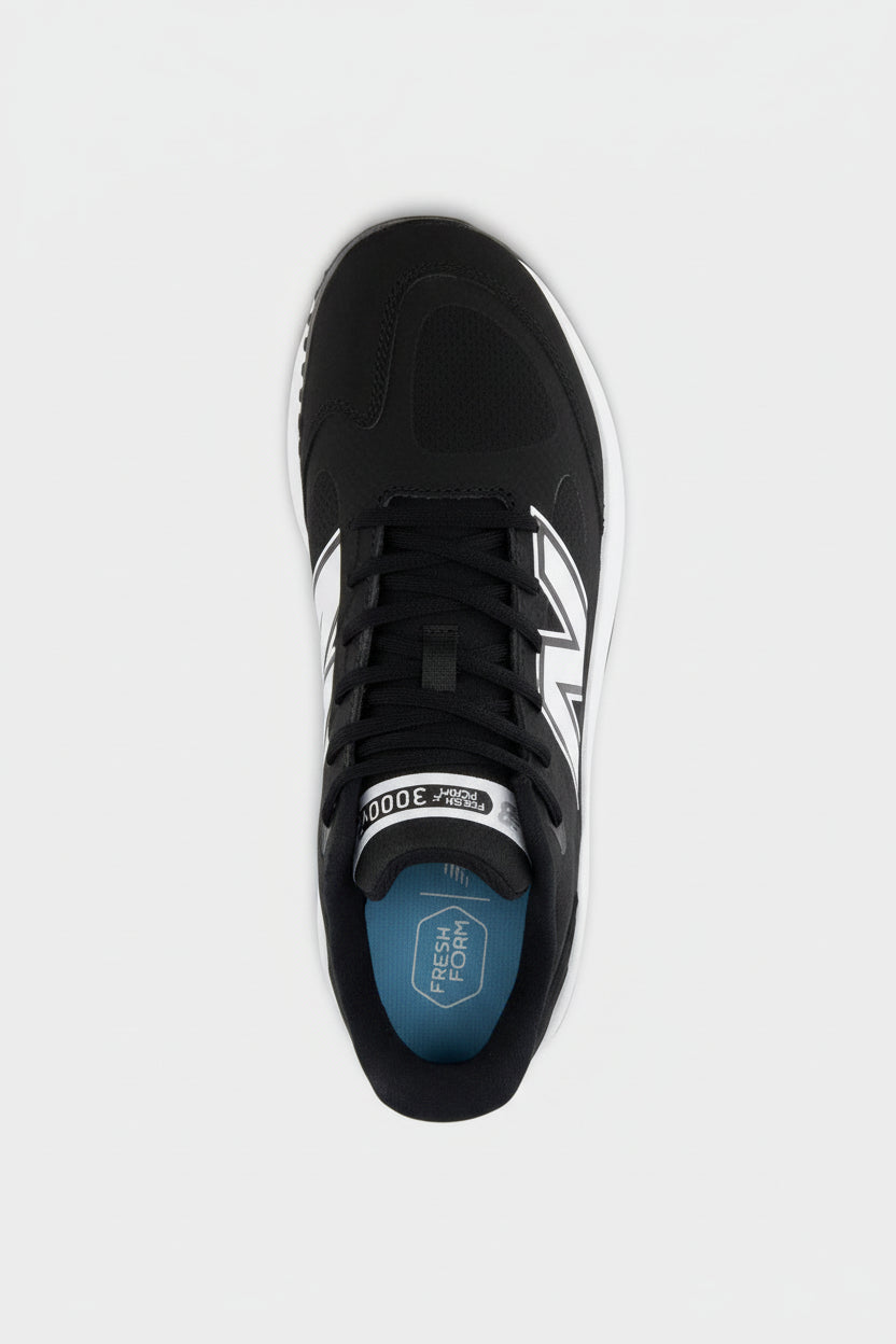 New Balance 3000 V7 Turf Shoe | Black/White