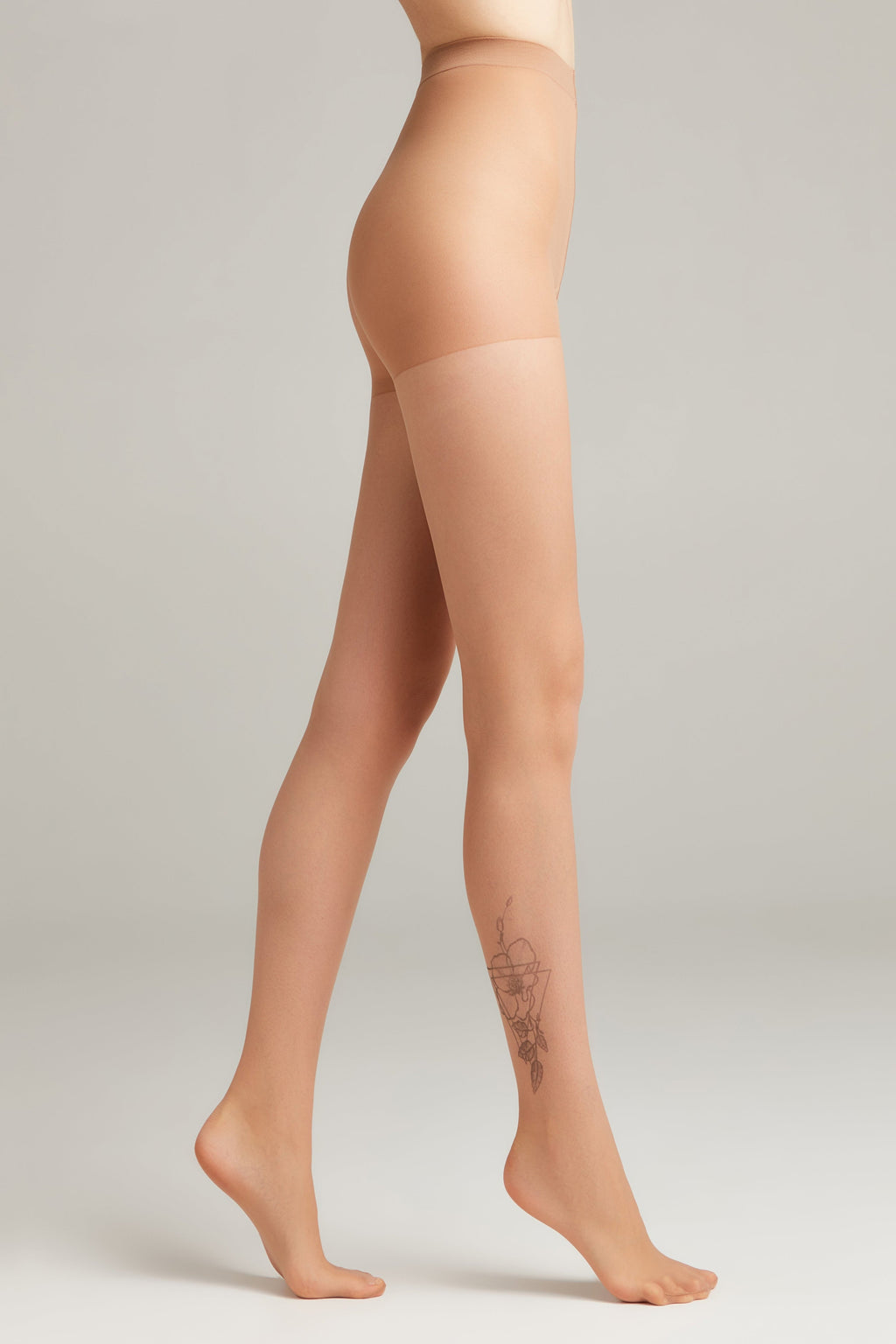 Fantasy Tights Conte Garden | Tattoo Design