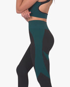 Trois Seamless Legging | Black and Teal Blue