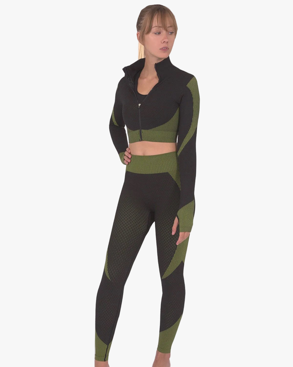 Trois Seamless Jacket, Leggings & Sports Top 3 Set | Black and Green