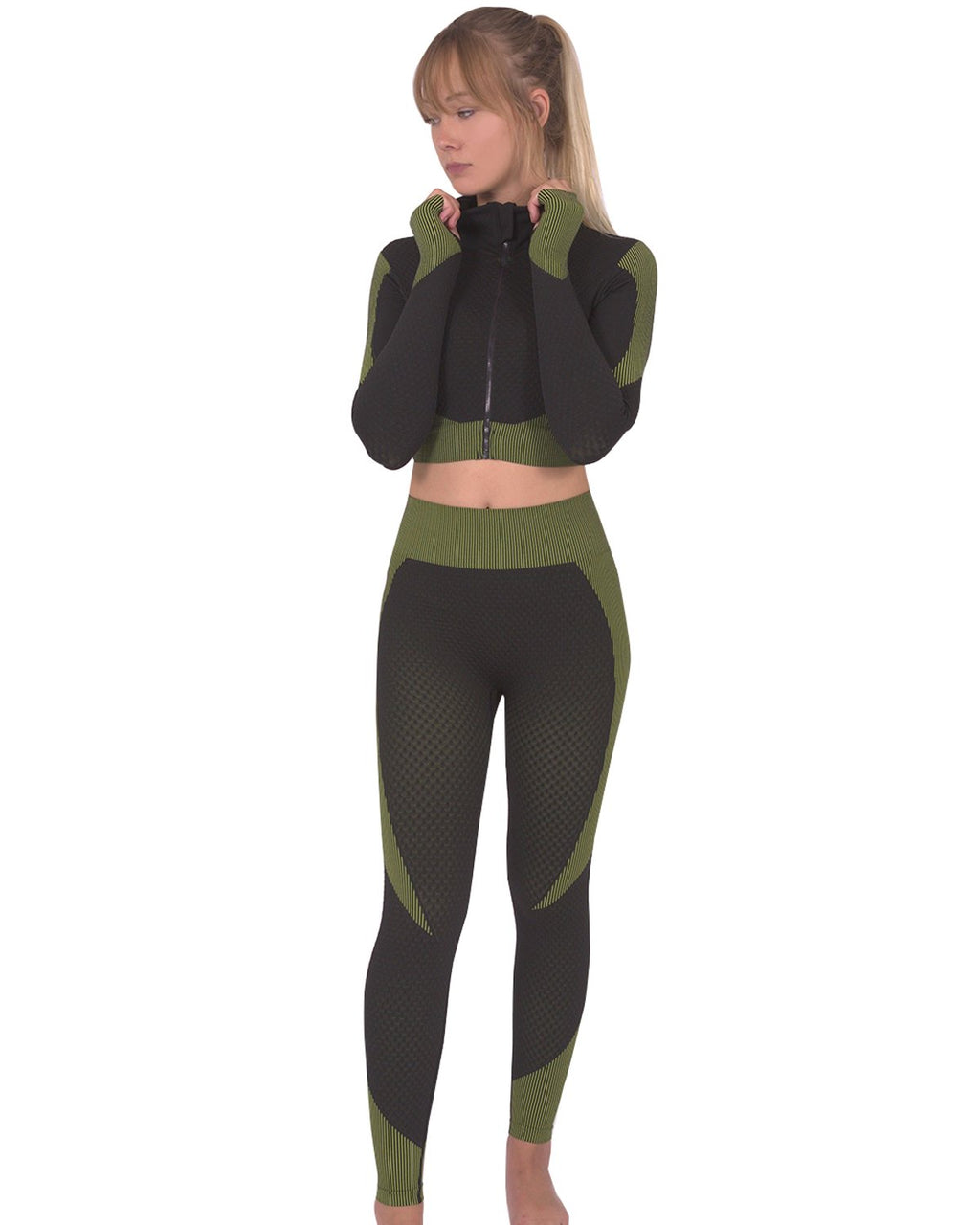 Trois Seamless Jacket, Leggings & Sports Top 3 Set | Black and Green