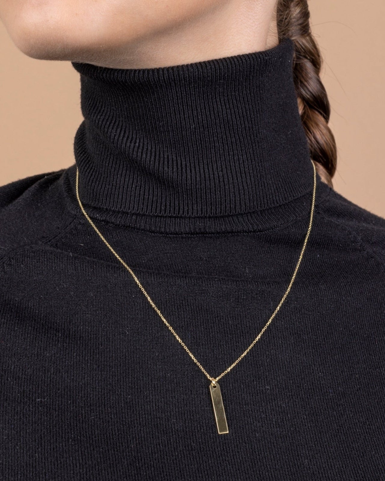 14K Yellow Gold Engravable Personalized Vertical Bar Pendant Necklace Polished Shiny on Cable Chain