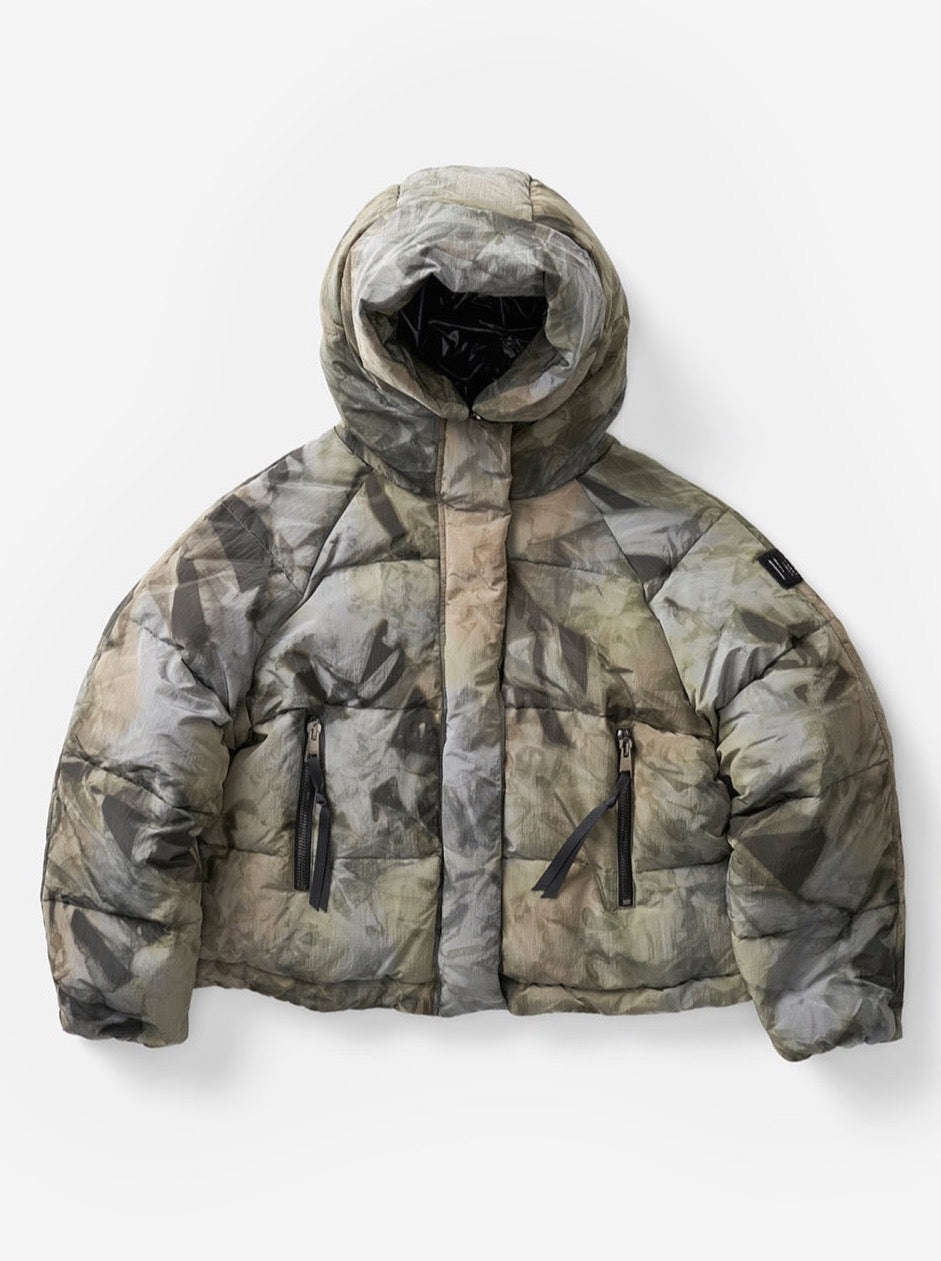 Holden Outerwear Short Down Puffer Jacket | Rekall Tie