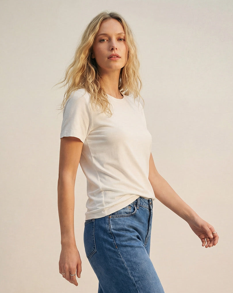White Basic Crew Neck Short Sleeve T-Shirt in Viscose Fabric