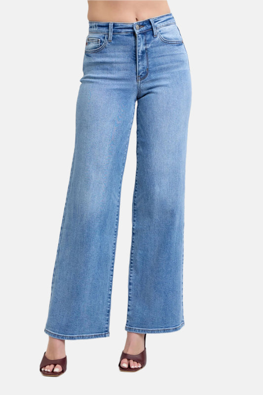 Wide Leg Jeans with Pockets