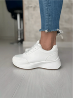 Alyssa Women’s Sneakers