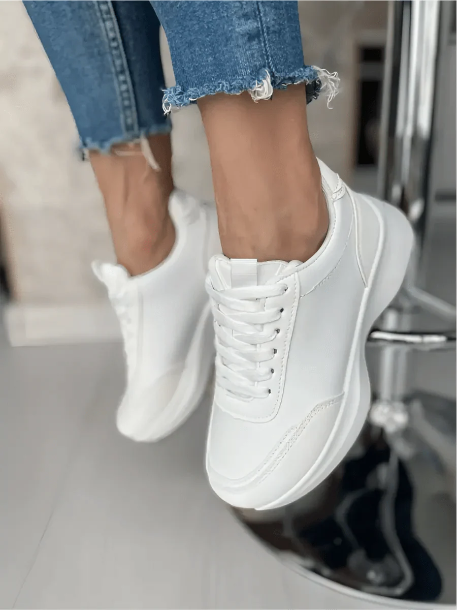 Alyssa Women’s Sneakers