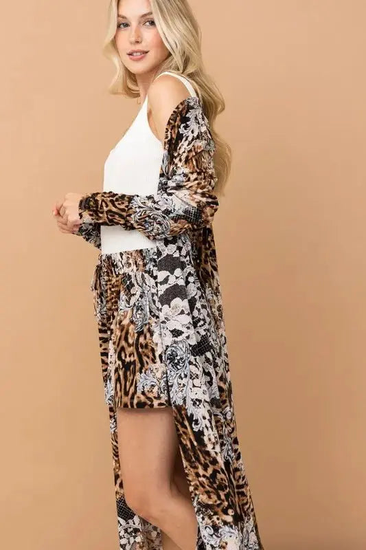 Kimono & Shorts Set with Animal Print