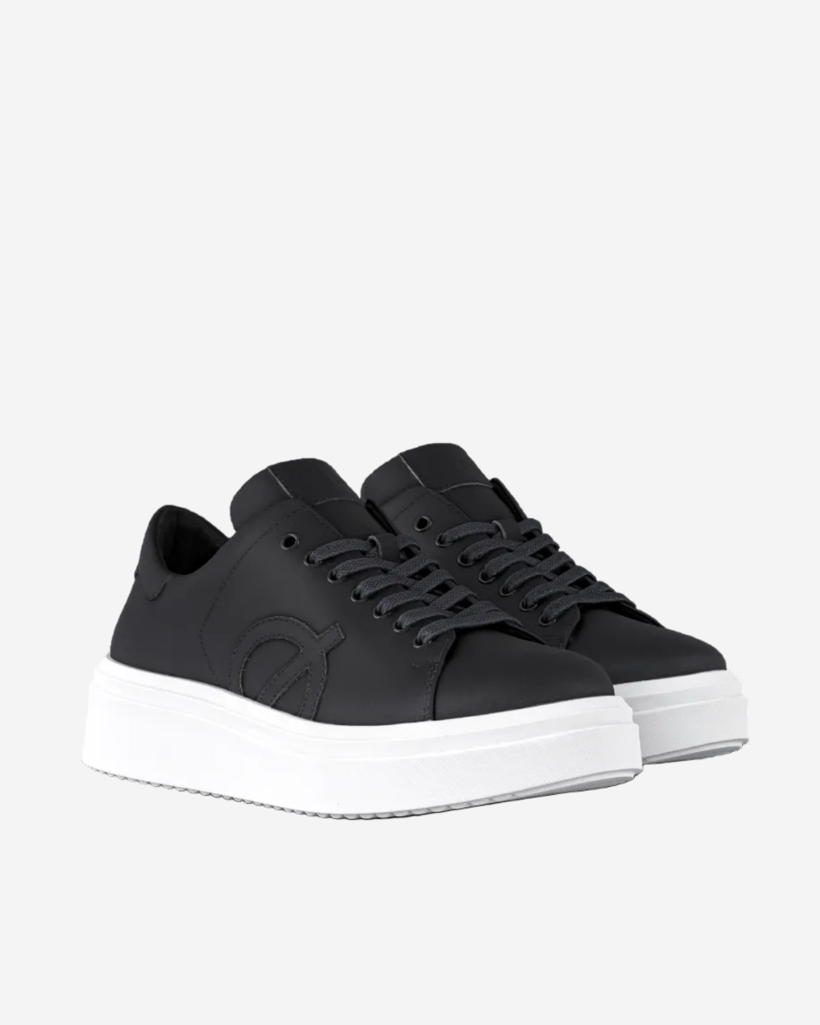 APEX Sneakers | Black