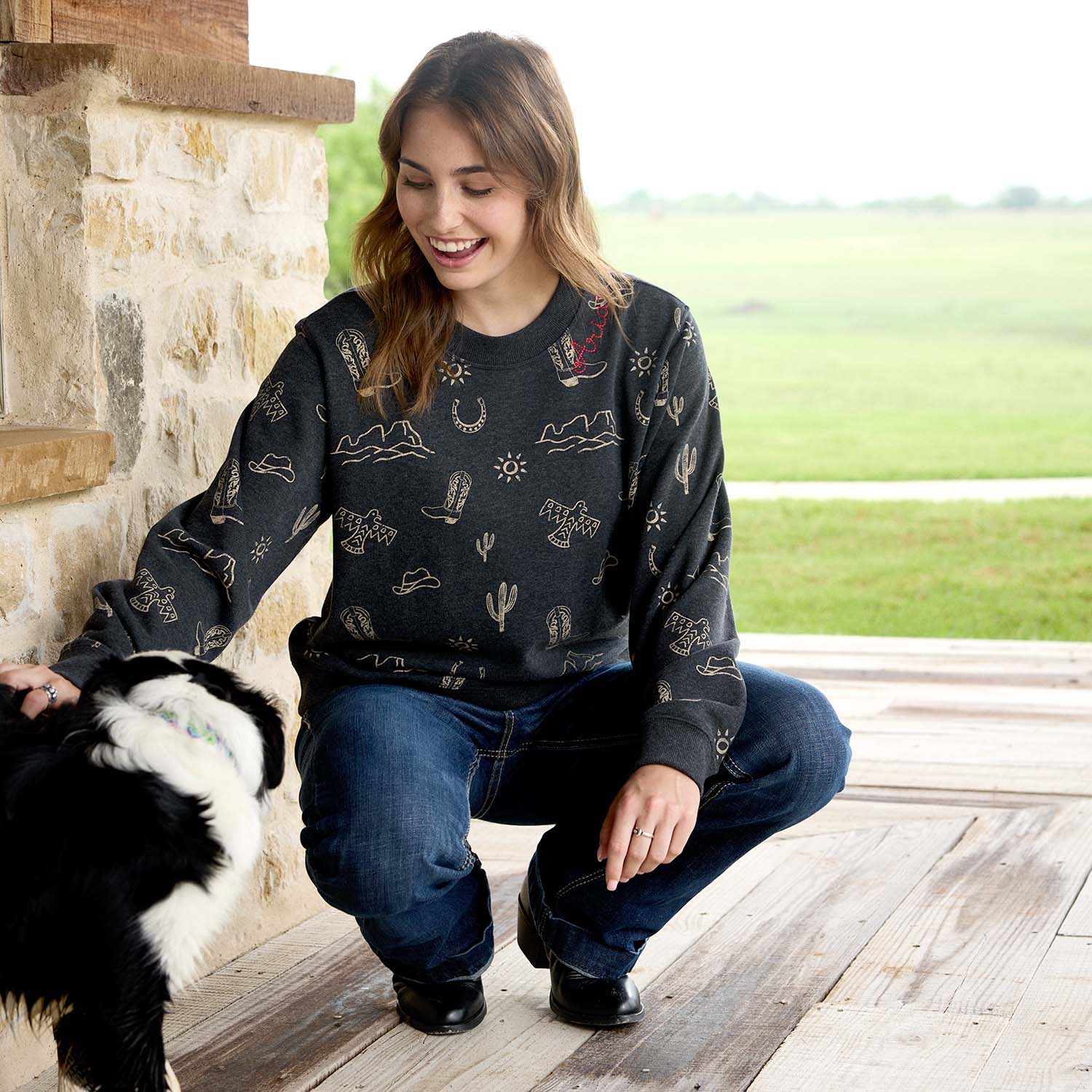 Ariat Women’s Essential Crew Sweatshirt