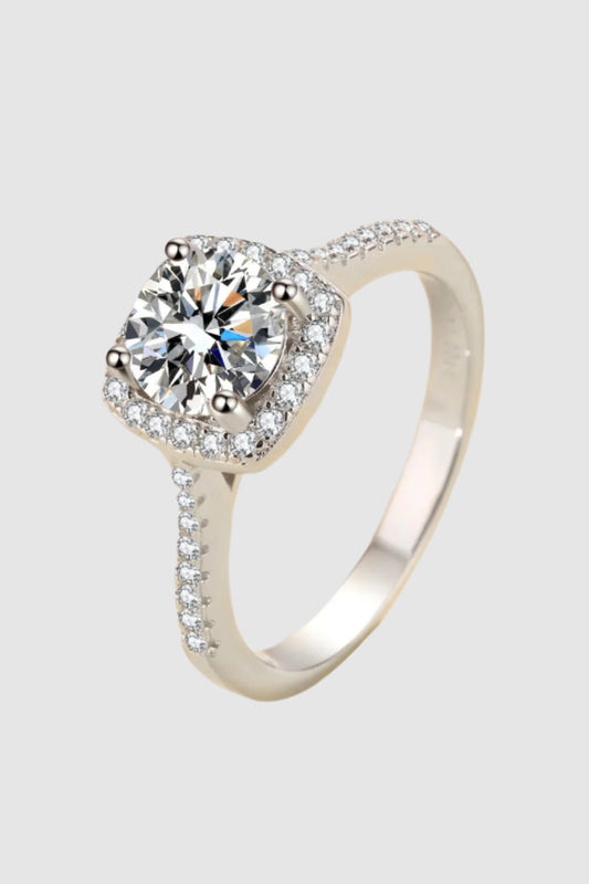 Silver Ring with 1 Ct Moissanite