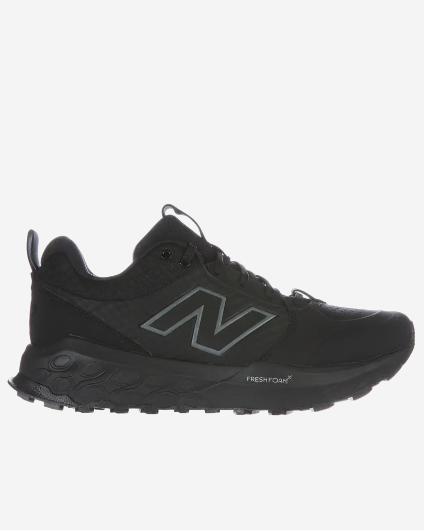 New Balance 950v4 Fresh Foam Low-Cut Field Shoe Black/Black