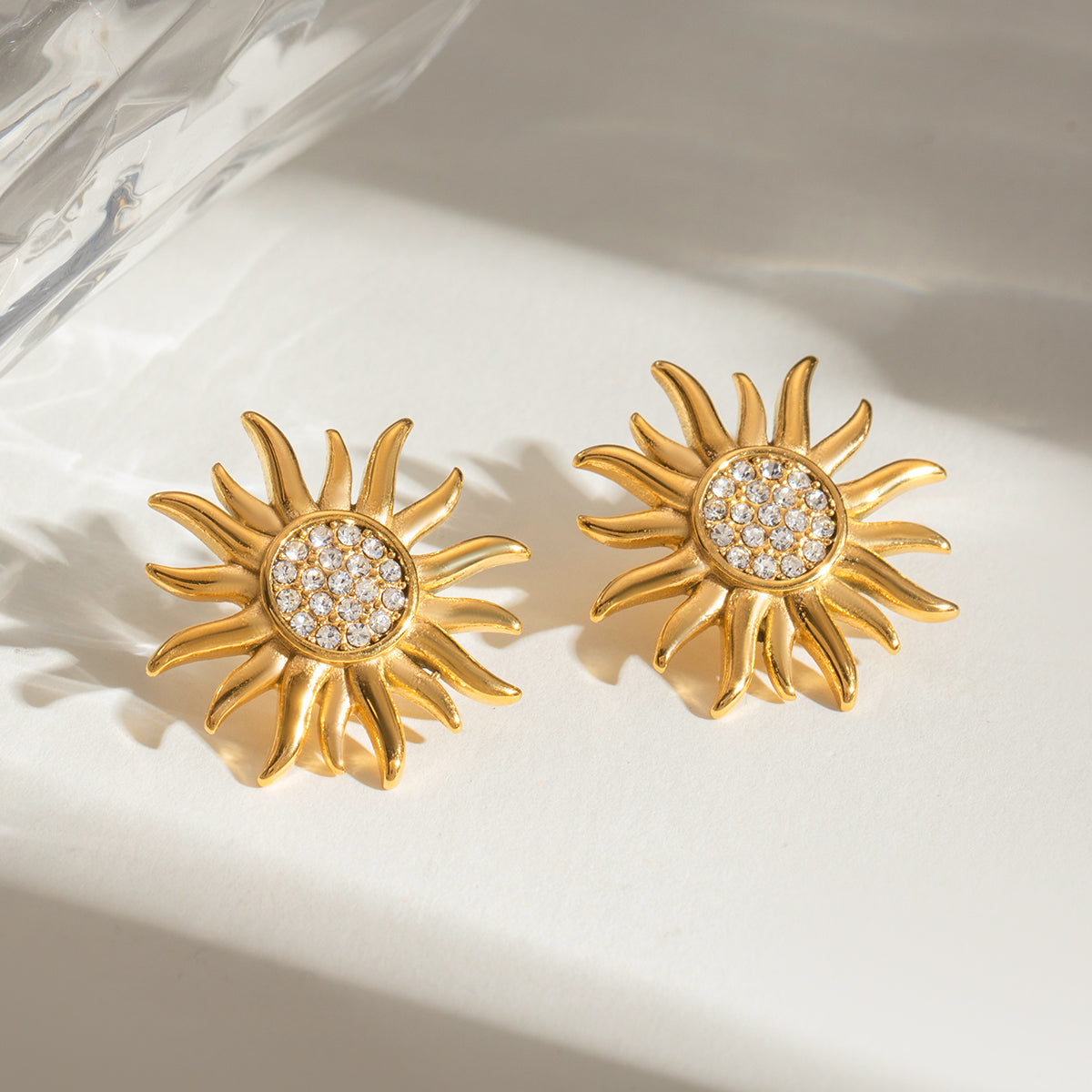 Sun Shape Rhinestone Stud Earrings