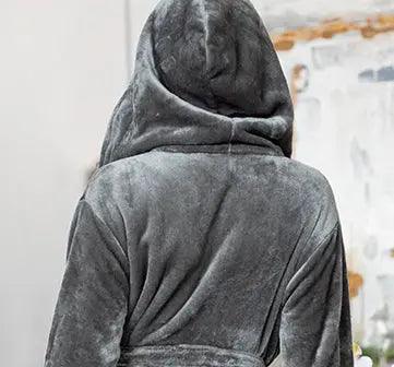 Women’s Plush Hooded Robe Spa-Worthy Comfort at Home