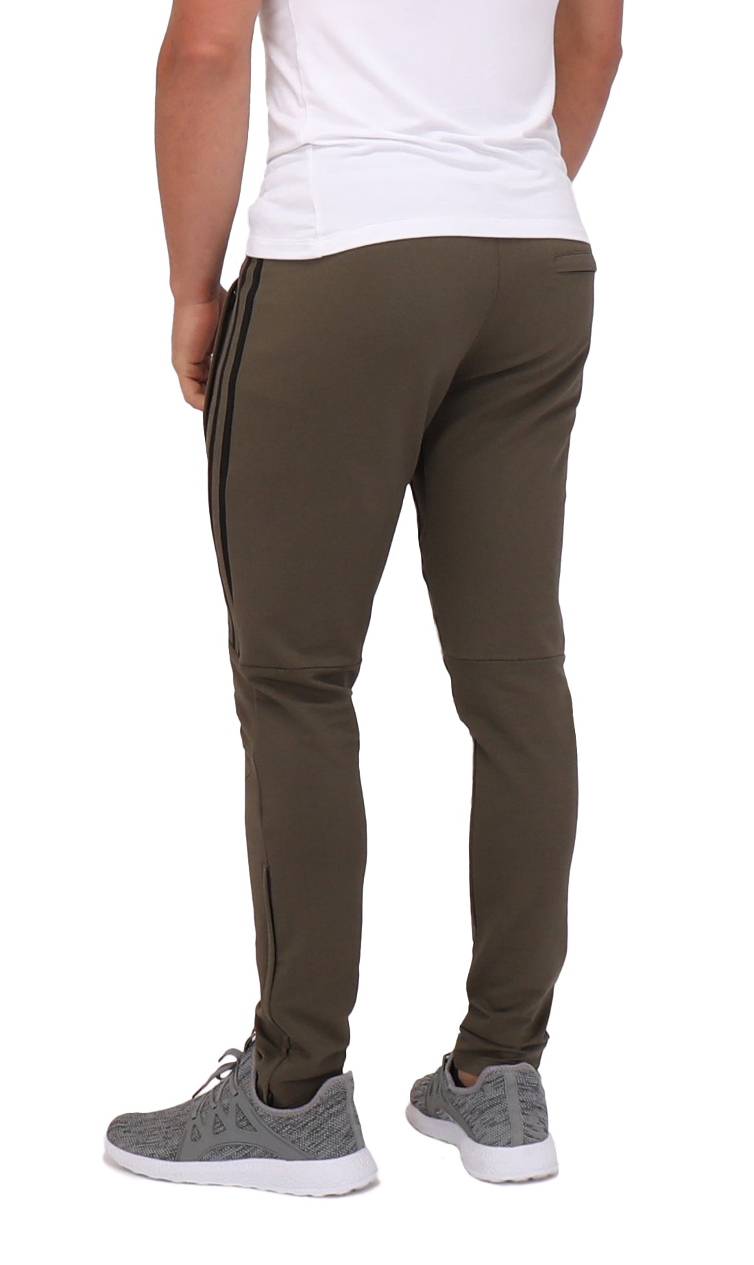 ULTIMATE Flex Jogger Sweatpants | Average