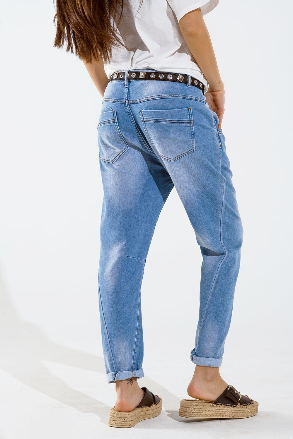 Basic Boyfriend Jeans with Stitch Detail