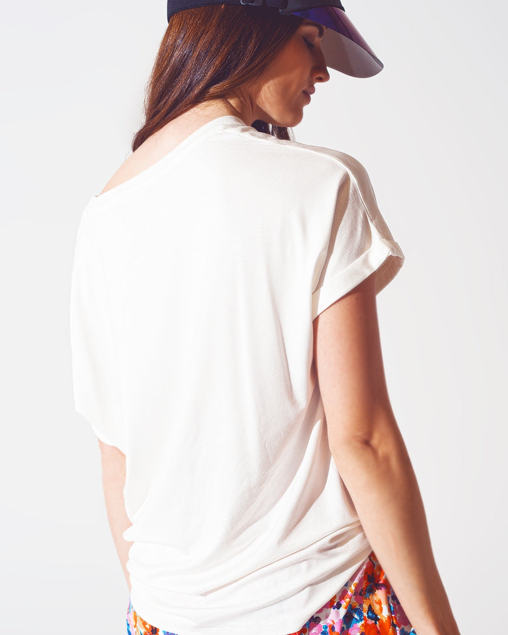 Boat Neack T-Shirt with Good Vibe Text in White and Pink