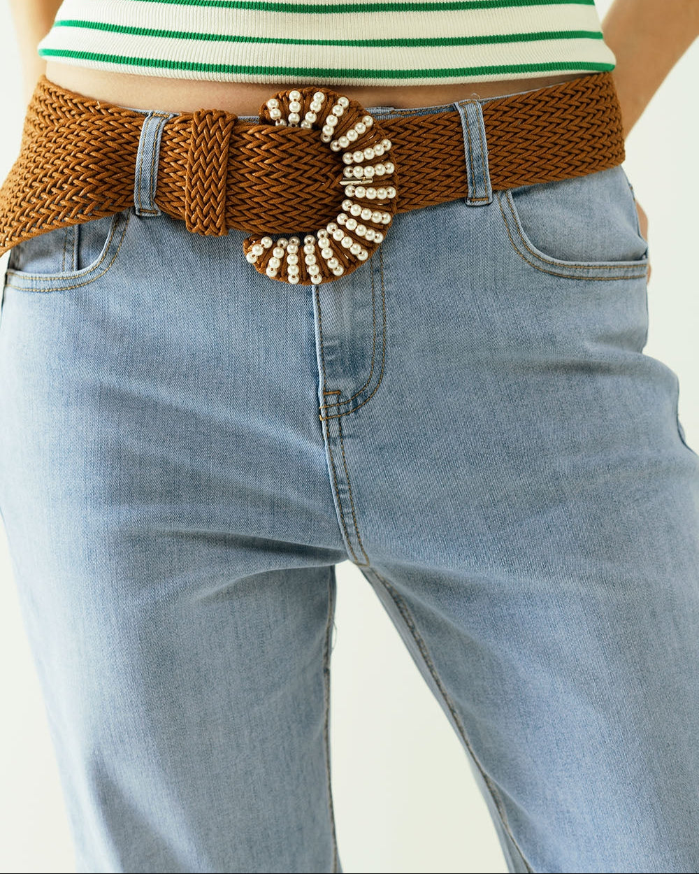 Boyfriend Light Blue Jeans with Stitching Details on the Edges