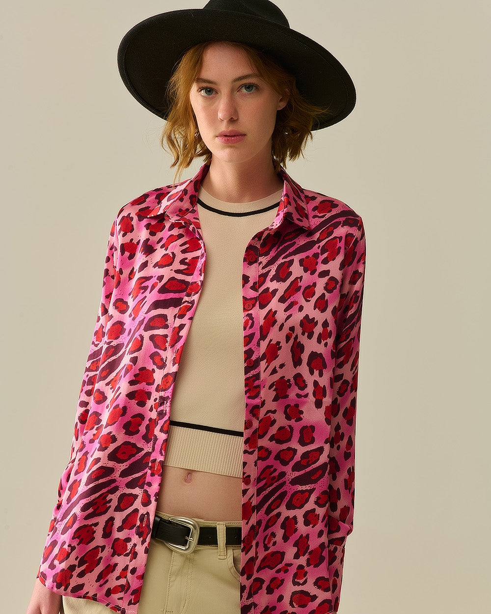 Buttoned Shirt in Fuchsia Leopard Print