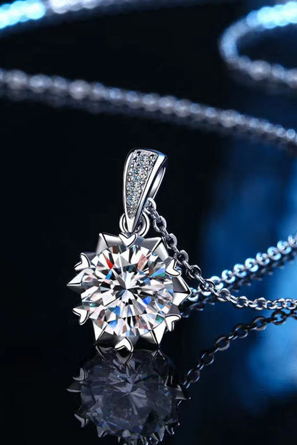 Looking At You 2 Ct Moissanite Pendant Necklace