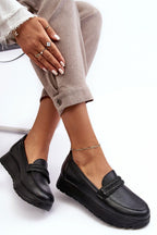  Low Shoes model 190177 Step in style 