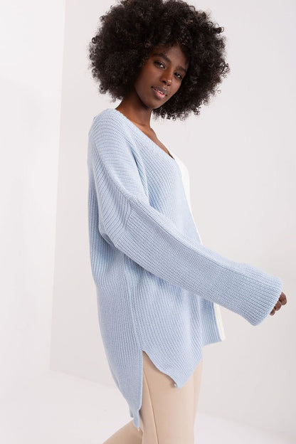 Two-Tone V-Neck Jumper