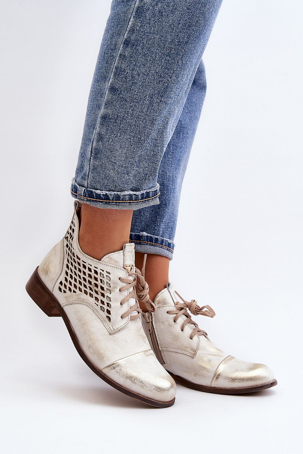  Boots model 191864 Step in style 