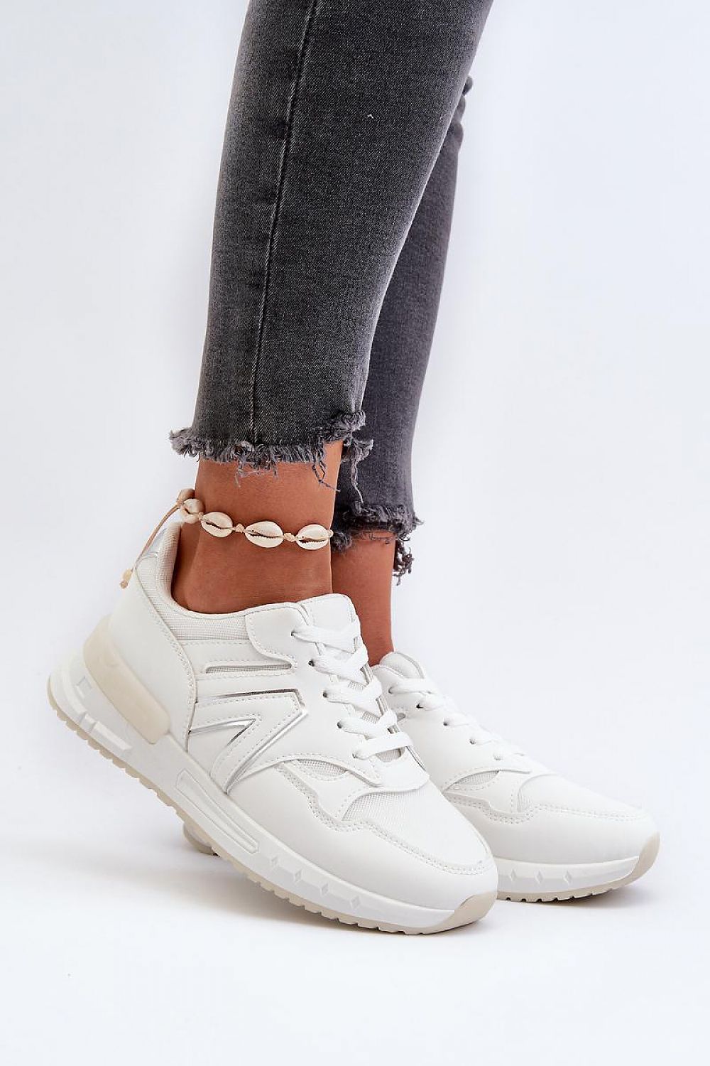 Women's Delicate Sneakers