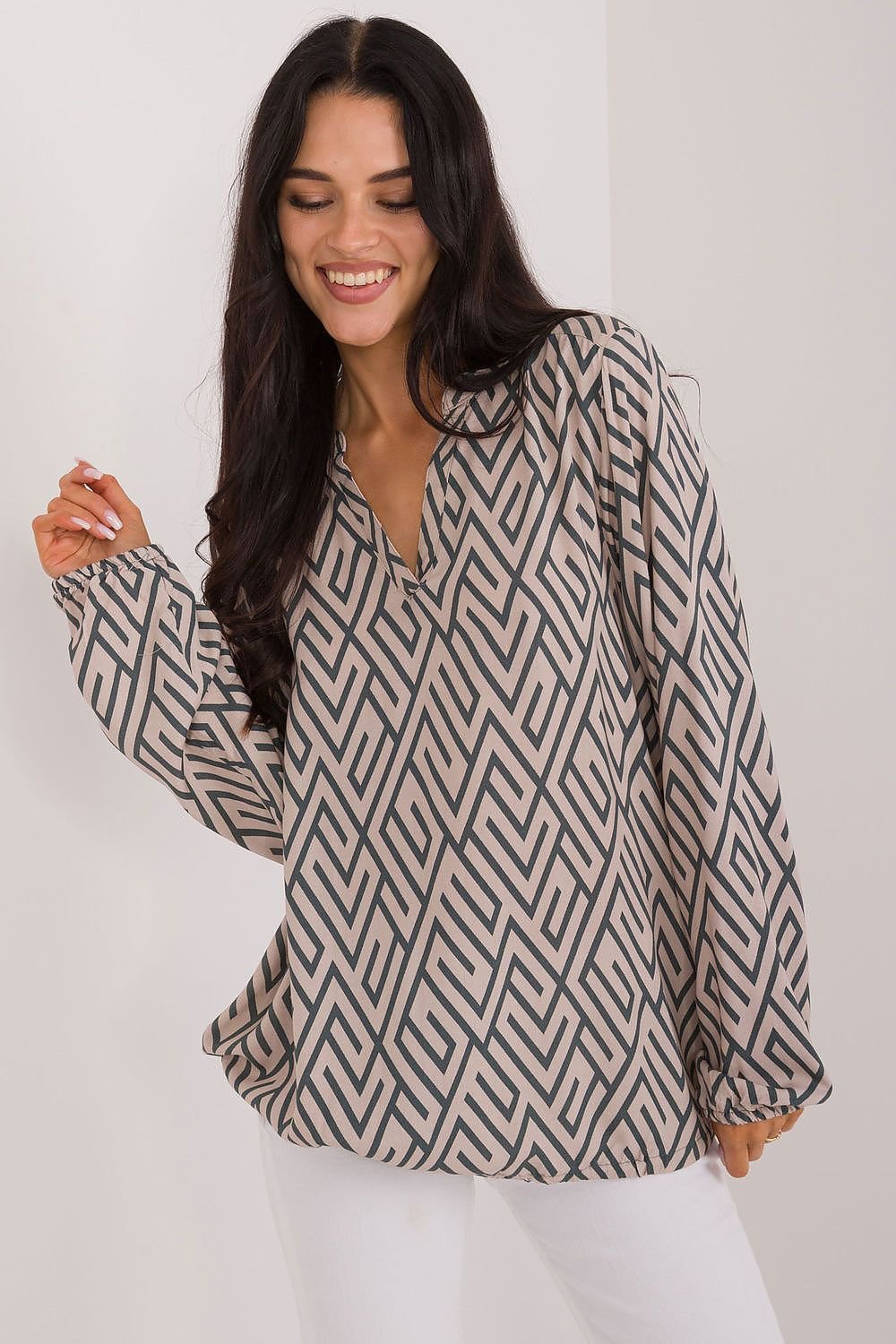 Geometric Pattern Long Sleeve Blouse