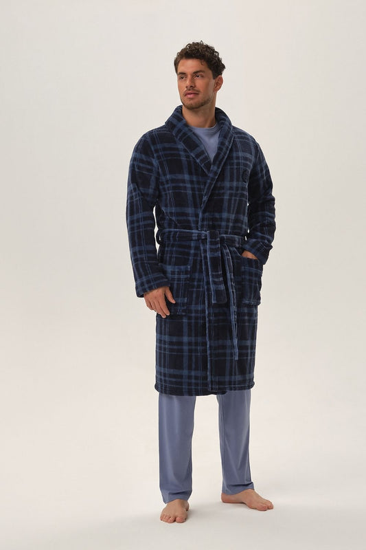 Hover Bathrobe