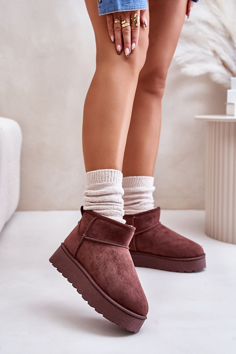 Low Upper Slip-On Snow Boots