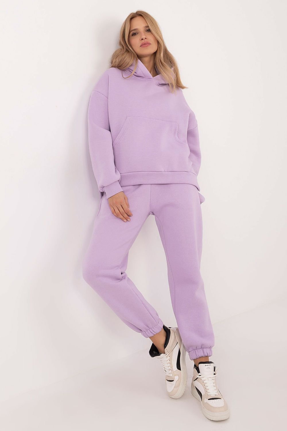 Sweatshirt & Pants Outfit Set