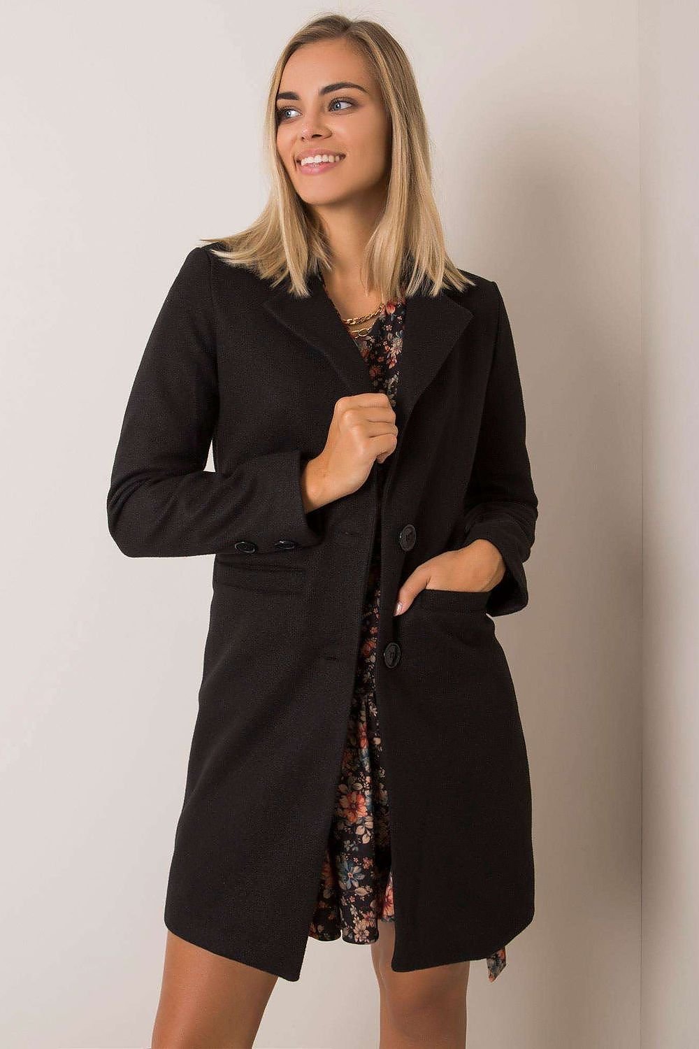 Single-Breasted Mid-Length Coat