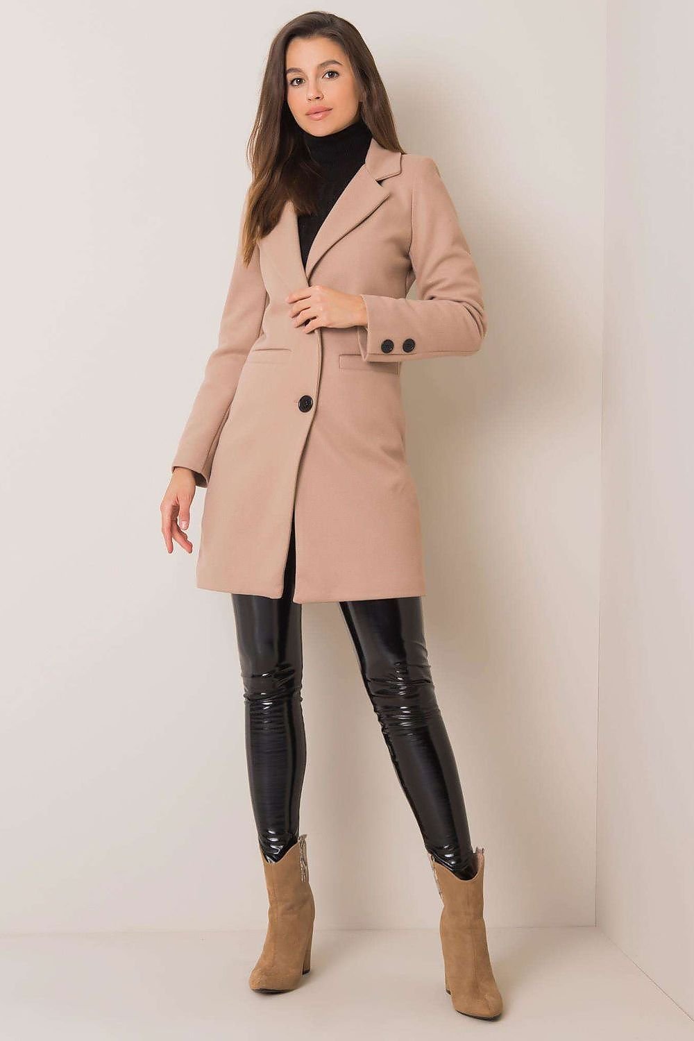 Single-Breasted Mid-Length Coat