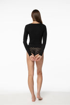 Simple Long Sleeve T-Shirt