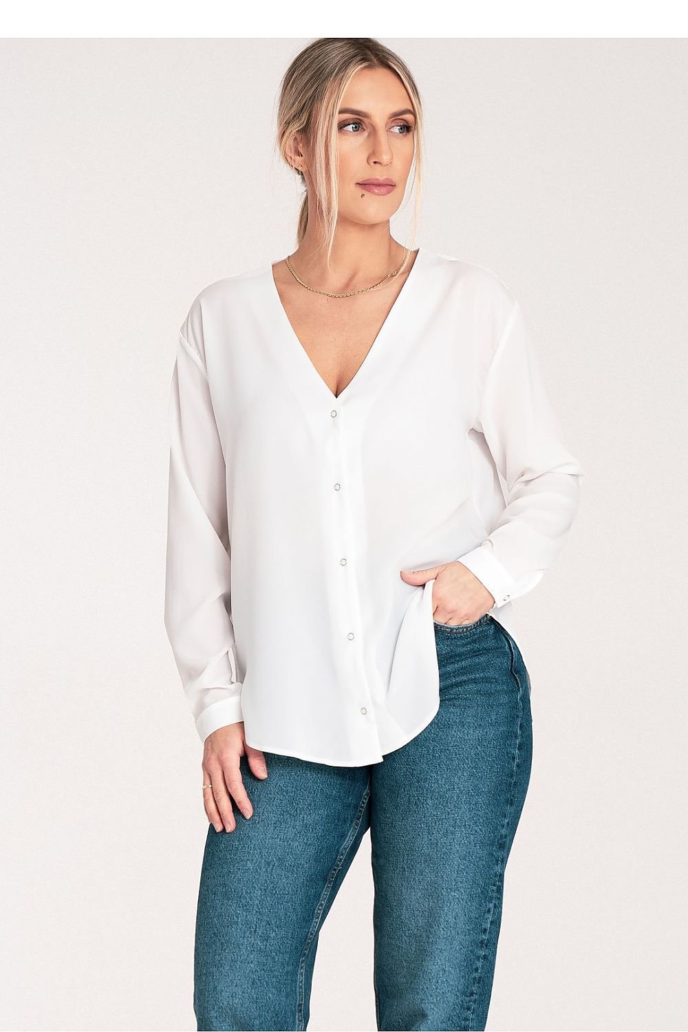 Long Sleeve V-Neck Buttoned Blouse